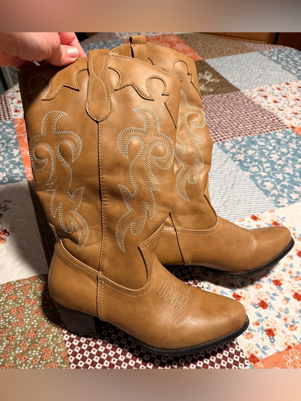 Women’s - Tan Western Cowboy Boots Embroidered Mid Calf Size 9